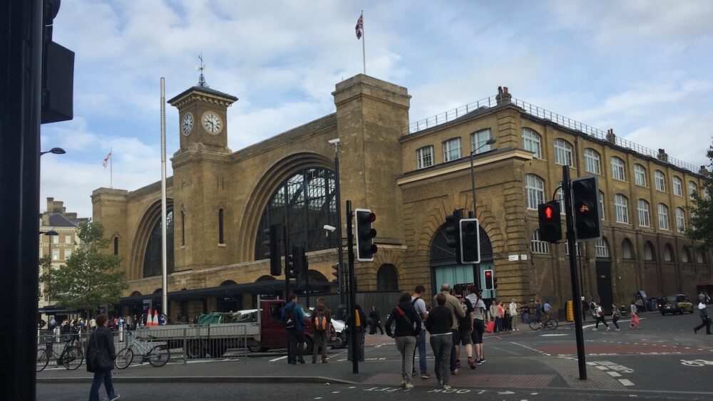 ロンドンキングスクロス駅外観